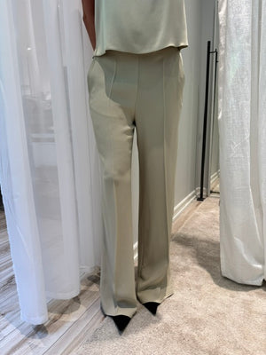 #KHAKI