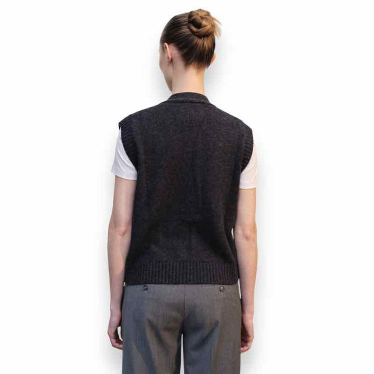 Thea knit vest